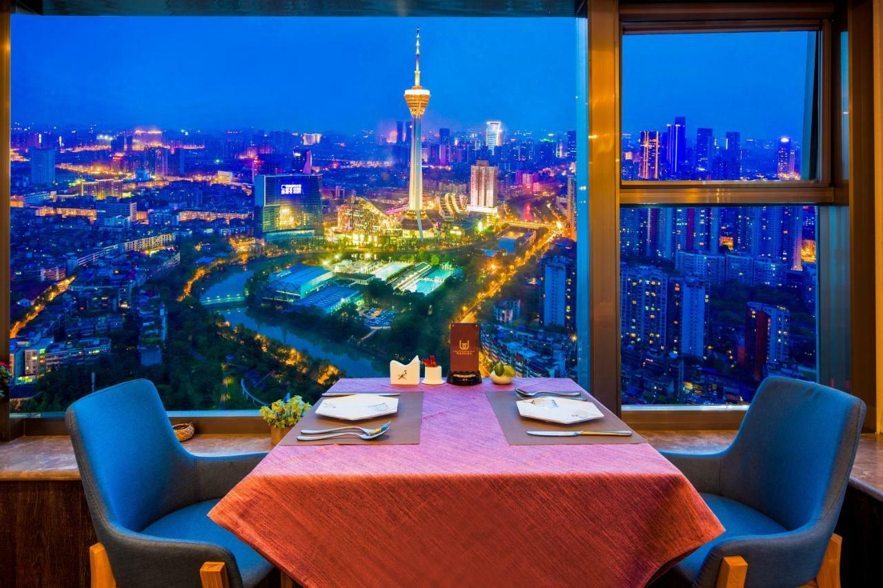 Lujia International Hotel Чънду Екстериор снимка